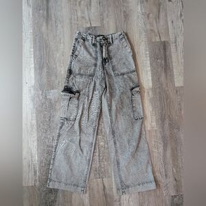 ¡!moving sale!¡ BDG Urban Outfitters gret acid washed cargo pants